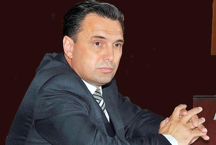 Liviu Cristian Negoiţă Primar trimis în judecată de DNA » Acuzat de plăți nelegale de 1,9 milioane de euro către echipa de pe locul 1 în campionat