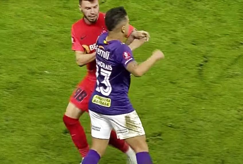 Faza în urma căreia a fost eliminat Morais în FCSB - Rapid 3-1