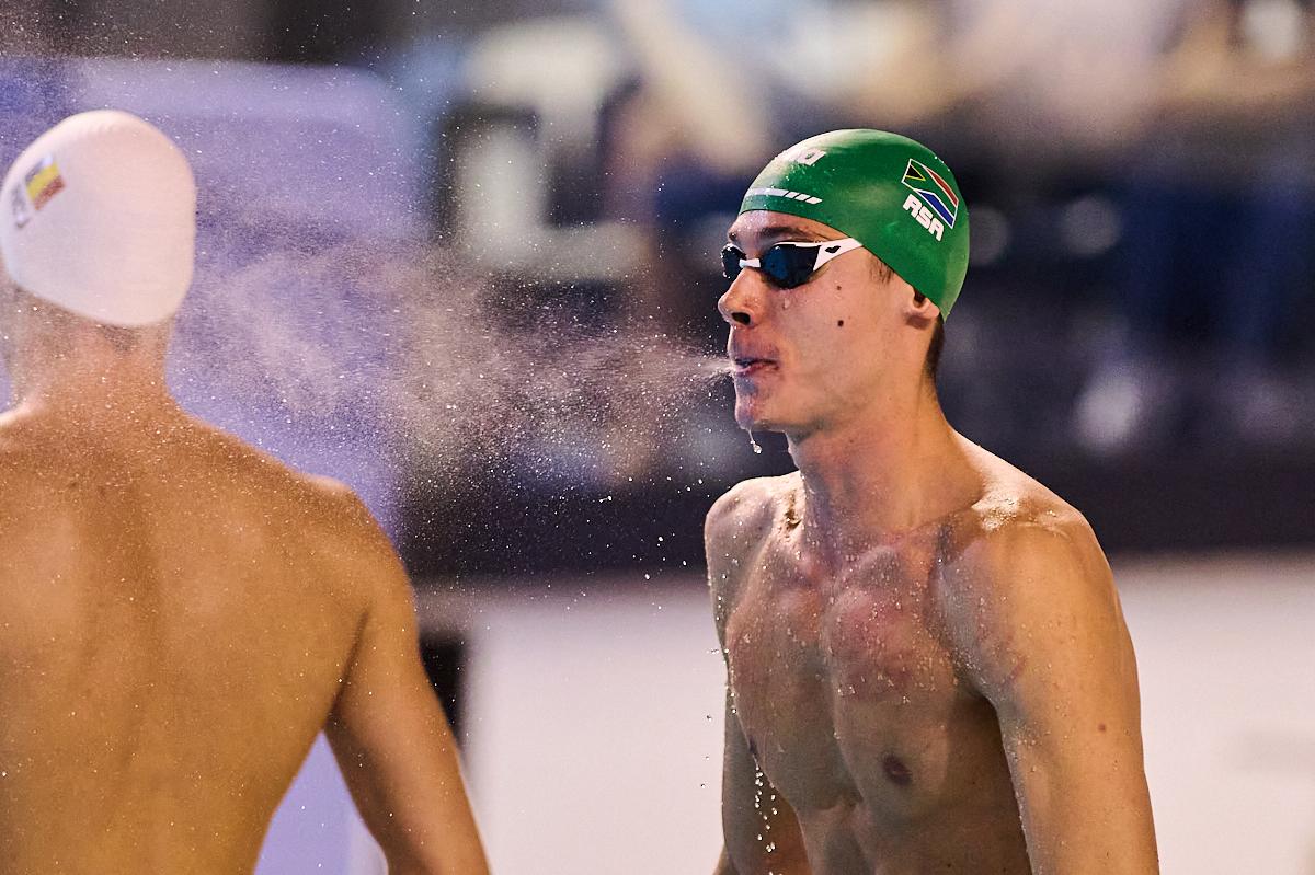 FOTO David Popovici, primul loc în finala de la 100m liber la Campionatele Naționale în bazin scurt