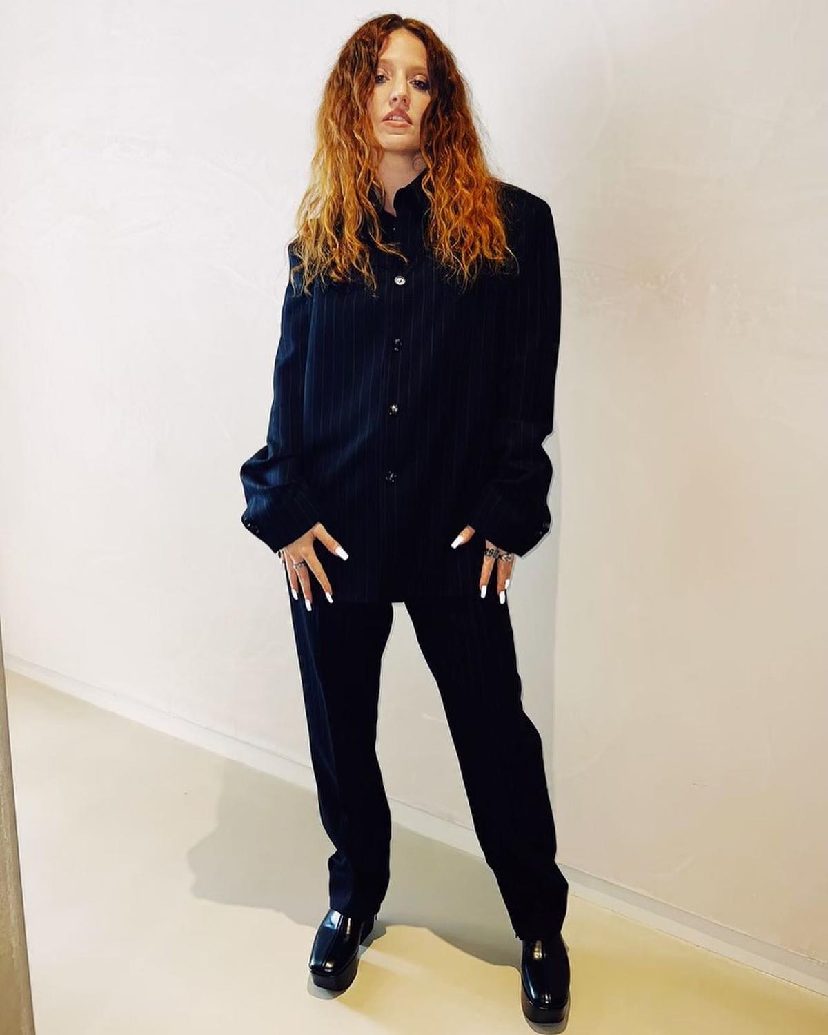 Alex Scott, fostă jucătoare în Premier League, are o relație cu artista Jess Glynne. Foto: Instagram