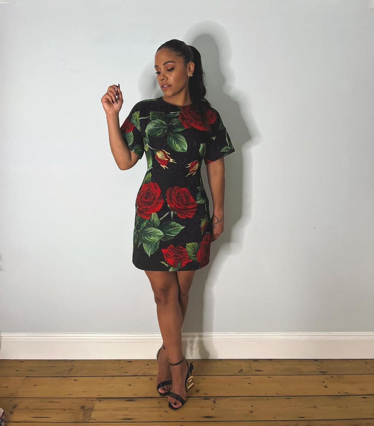 Alex Scott, fostă jucătoare în Premier League, are o relație cu artista Jess Glynne. Foto: Instagram