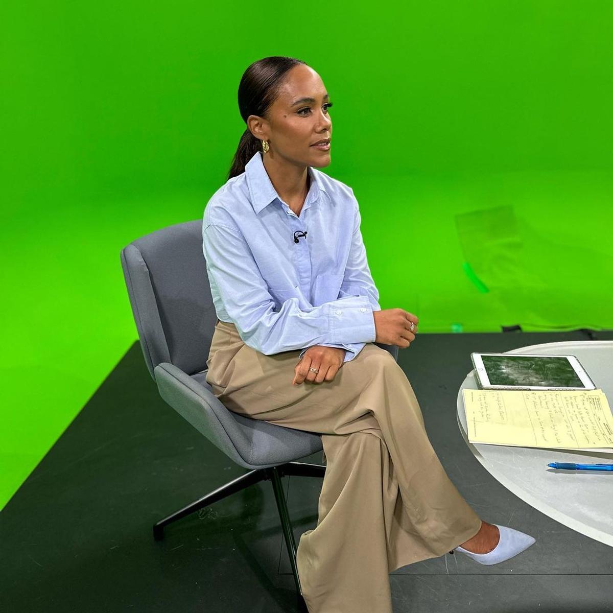 Alex Scott, fostă jucătoare în Premier League, are o relație cu artista Jess Glynne. Foto: Instagram