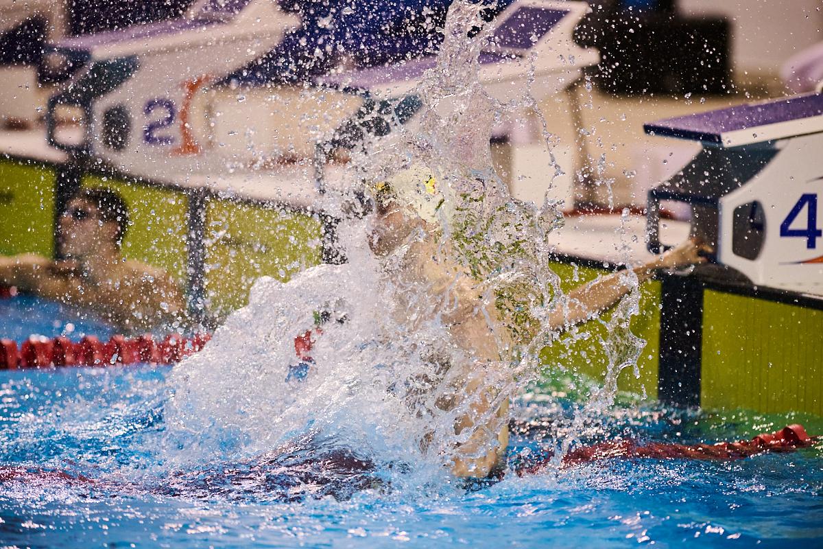 FOTO David Popovici, primul loc în finala de la 100m liber la Campionatele Naționale în bazin scurt