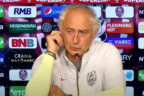 Andrea Mandorlini (63 de ani) a transmis că atacantul Jefte Betancor (30 de ani) nu mai face parte din proiectul de la CFR Cluj.