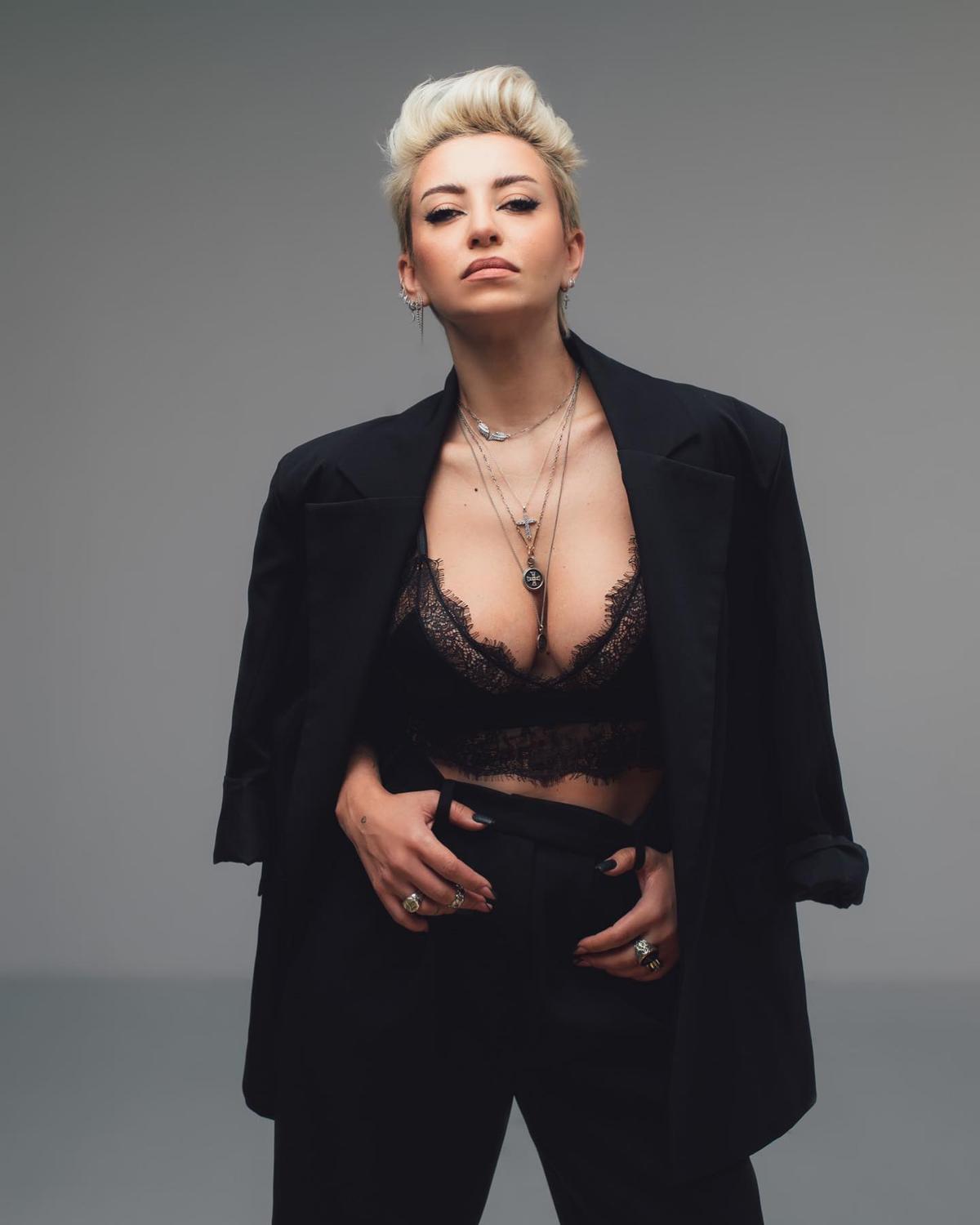 Giulia, făcută KO în ringul de box în doar câteva secunde, de o influenceriță maghiară! Gestul făcut la finalul meciului