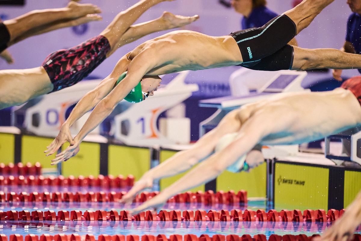 FOTO David Popovici, primul loc în finala de la 100m liber la Campionatele Naționale în bazin scurt