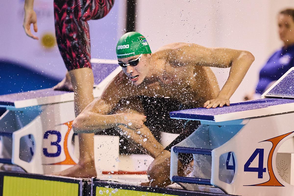 FOTO David Popovici, primul loc în finala de la 100m liber la Campionatele Naționale în bazin scurt
