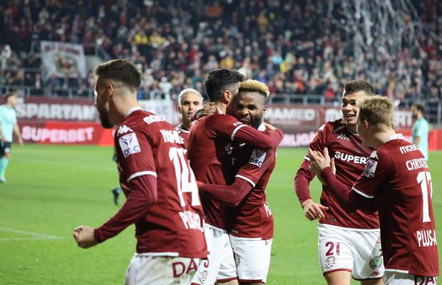 Ce i-a transmis Marius Șumudică lui Alex Pașcanu imediat după golul din Rapid - UTA: „Asta i-am cerut”