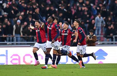 Veste excelentă pentru Chivu » Fosta adversară a lui FCSB a răpus-o pe campioana Napoli și Inter poate prelua fotoliul de lider în Italia!
