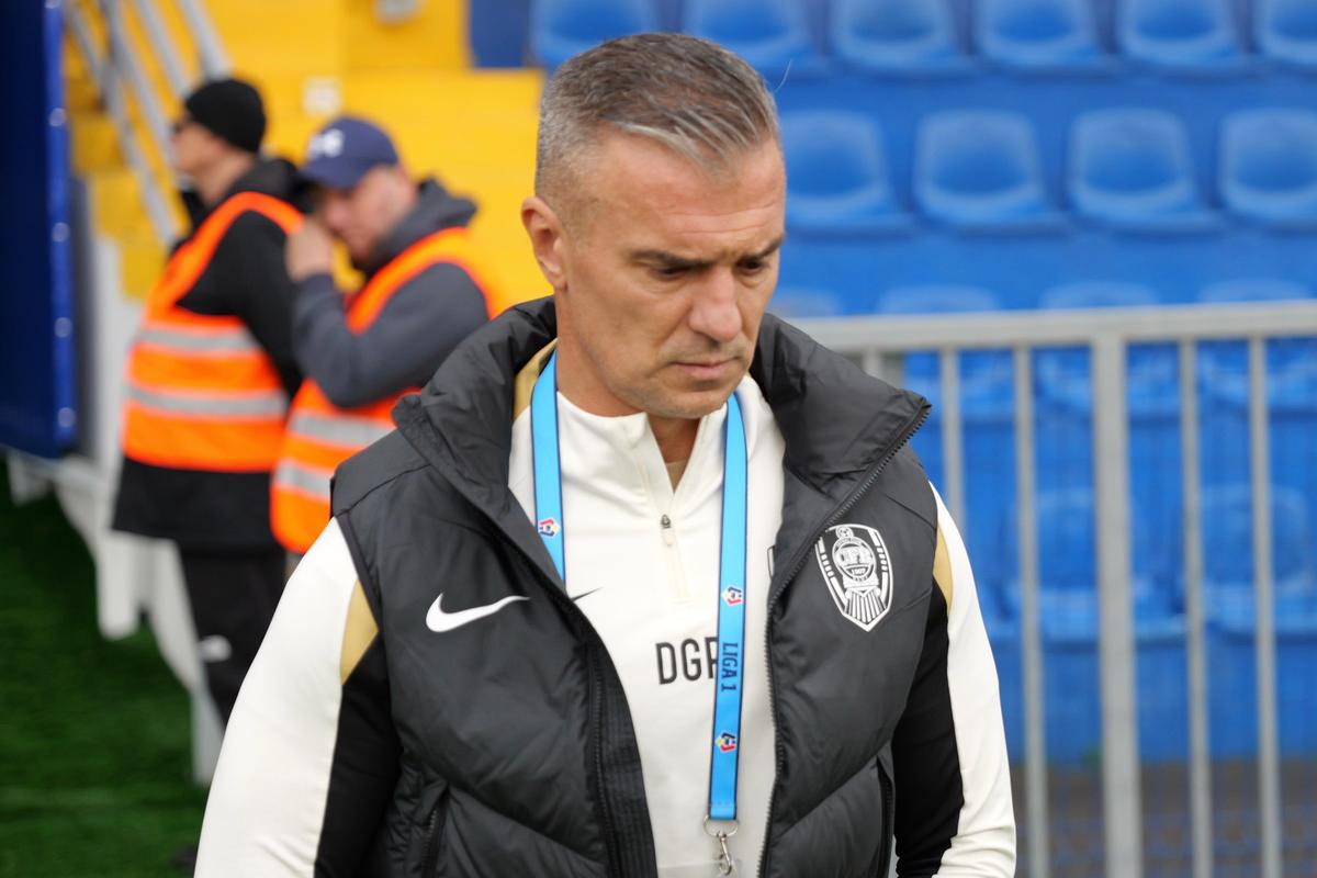 Cuvinte reprobabile aruncate în parcare, după Slobozia - CFR Cluj: „Băi bulangiule! Cine-s ăștia?” » LPF a văzut imaginile pe GSP și a reacționat imediat: „SUSPENDAT până la finalul sezonului regulat”