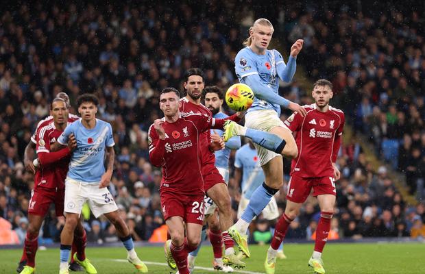 Cutremur în Premier League! » Cluburile au adoptat plafonarea salariilor, reprezentanții jucătorilor amenință cu instanța