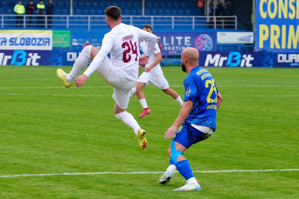 Unirea Slobozia - CFR Cluj, duel din etapa a 16-a din Superligă