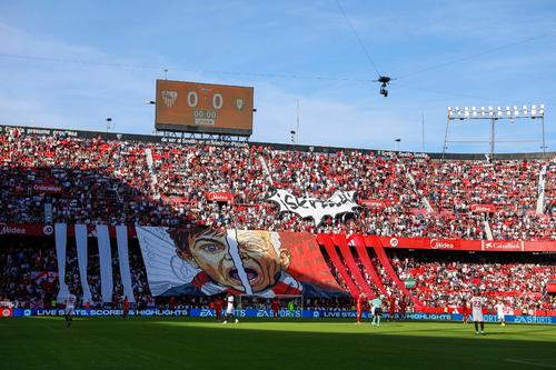 Fanii Sevillei la meciul cu Osasuna / Imago Images