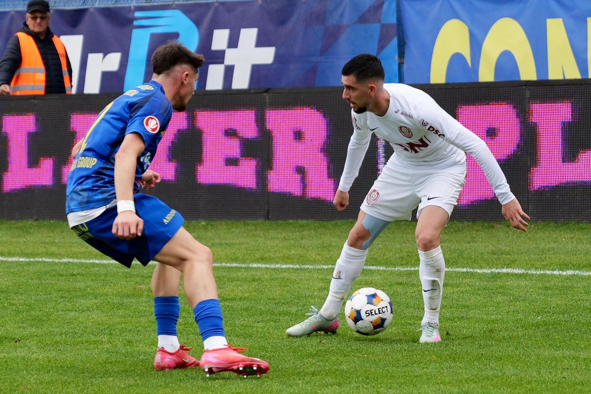 Cuvinte reprobabile aruncate în parcare, după Slobozia - CFR Cluj: „Băi bulangiule! Cine-s ăștia?” » LPF a văzut imaginile pe GSP și a reacționat imediat: „SUSPENDAT până la finalul sezonului regulat”