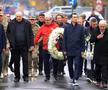 Mihai Stoichiță, îmbrăcat în roșu la înmormântarea lui Emeric Ienei