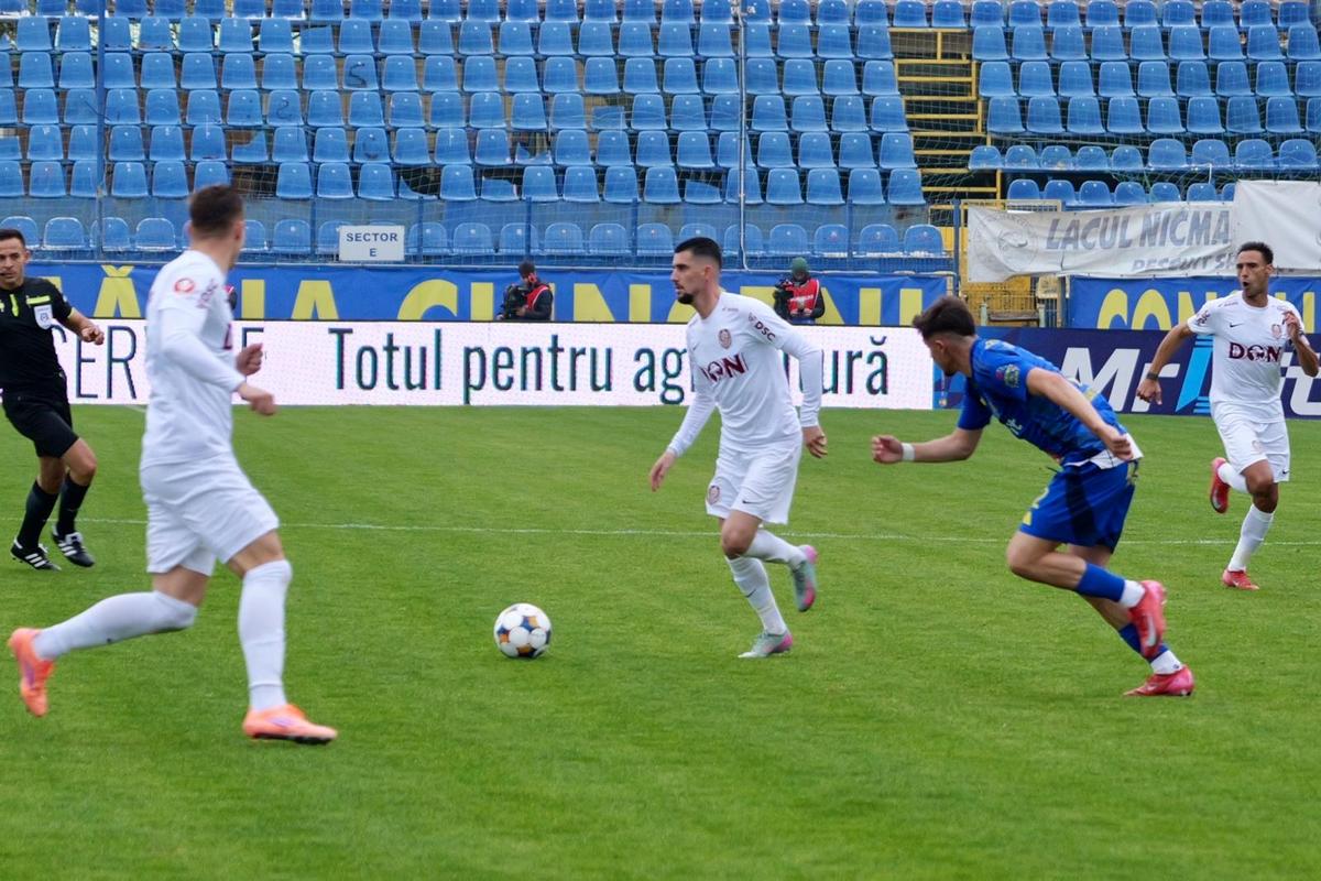 Unirea Slobozia - CFR Cluj, duel din etapa a 16-a din Superligă