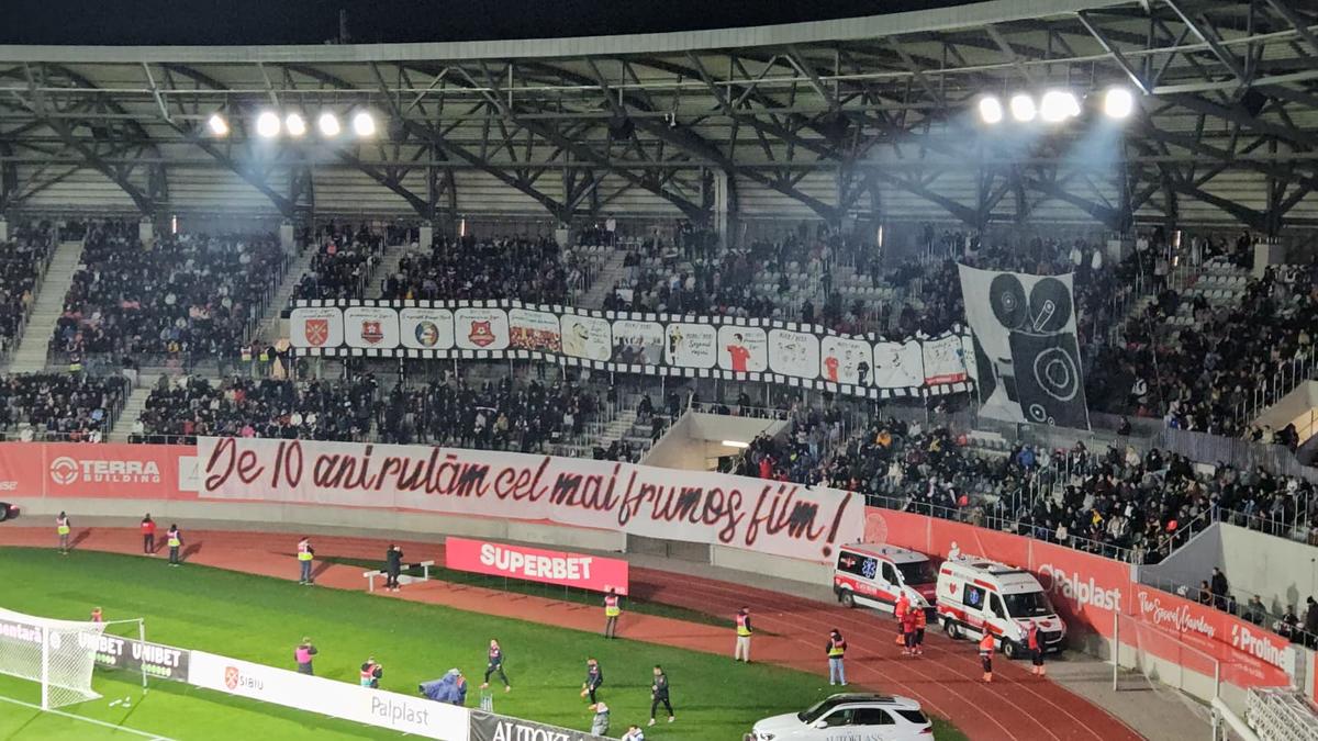 „De 10 ani rulăm cel mai frumos film!” » Scenografie aniversară la Hermannstadt - FCSB