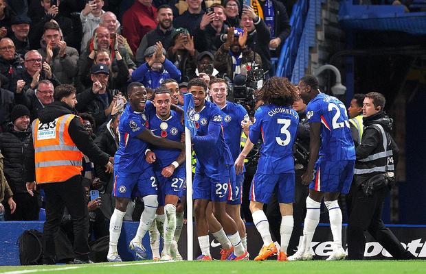Chelsea, huiduită de propriul public! Jucătorul de 22 de ani a înscris PRIMUL gol al carierei și a adus victoria