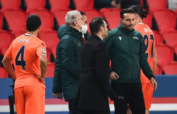 Falemi a fost întrebat dacă s-ar fi simțit ofensat dacă Colțescu s-ar fi referit la el exact cu același apelativ. Răspunsul dat de fostul fotbalist