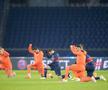 VIDEO + FOTO Protest împotriva rasismului înainte de restartul din PSG - Bașakșehir! Neymar și-a stăpânit cu greu emoțiile