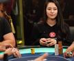Și-a pus sâni falși ca să câștige la poker!