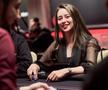 Și-a pus sâni falși ca să câștige la poker! E cunoscută pentru aparițiile ei mereu controversate
