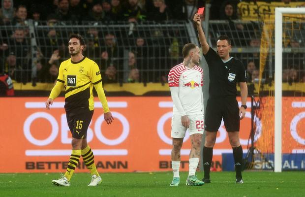 Borussia Dortmund - RB Leipzig, derby decis de două goluri marcate în prelungiri » Moment inedit la eliminarea lui Hummels