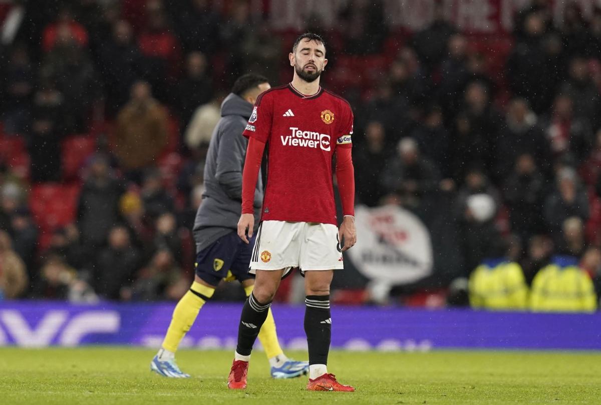 Manchester United, ce rușine! Pulverizată pe Old Trafford de Bournemouth » Ten Hag riscă să nu prindă Crăciunul!