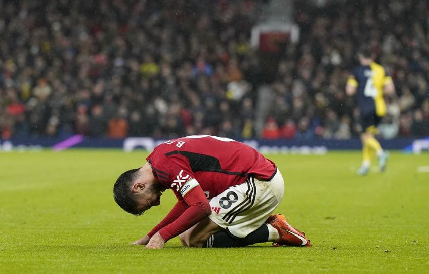 Căpitanul Bruno Fernandes, puternic afectat de eșecul lui Manchester United cu Bournemouth. Foto: Guliver/GettyImages