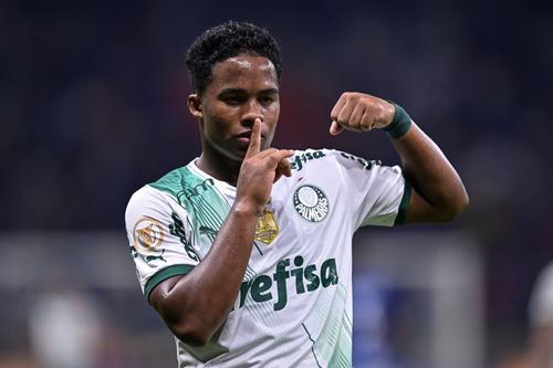 Endrick, în tricoul lui Palmeiras, cu care tocmai a câștigat campionatul Braziliei Foto: Guliver/GettyImages