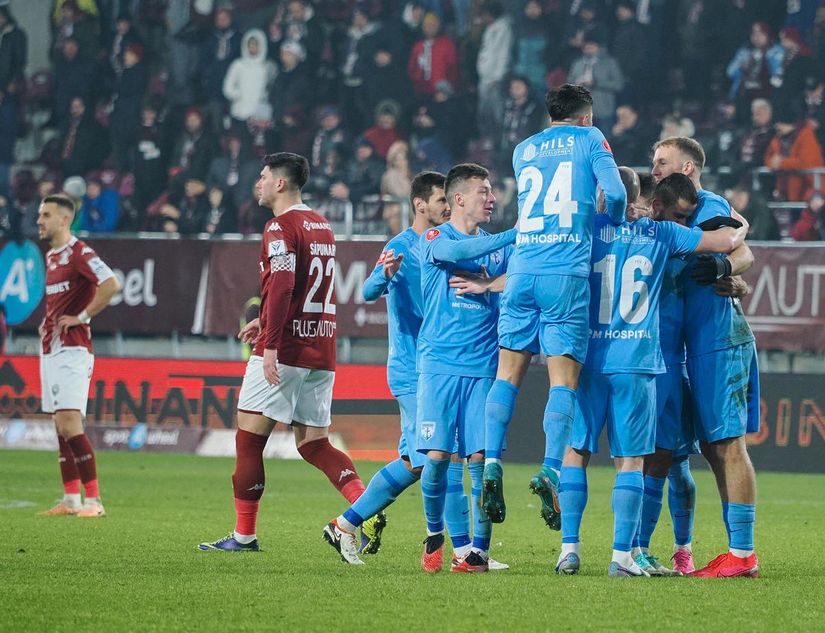 Cum au reacționat jucătorii de la FC Voluntari când au auzit că fanii Rapidului cântă pentru ei: „La final au fost aplauze sincere”