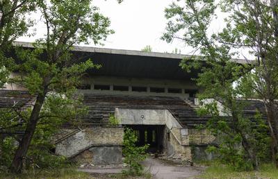 Imagini ca din filmele de groază la stadionul-fantomă din Pripyat, la 40 de ani de la dezastrul nuclear de la Cernobîl