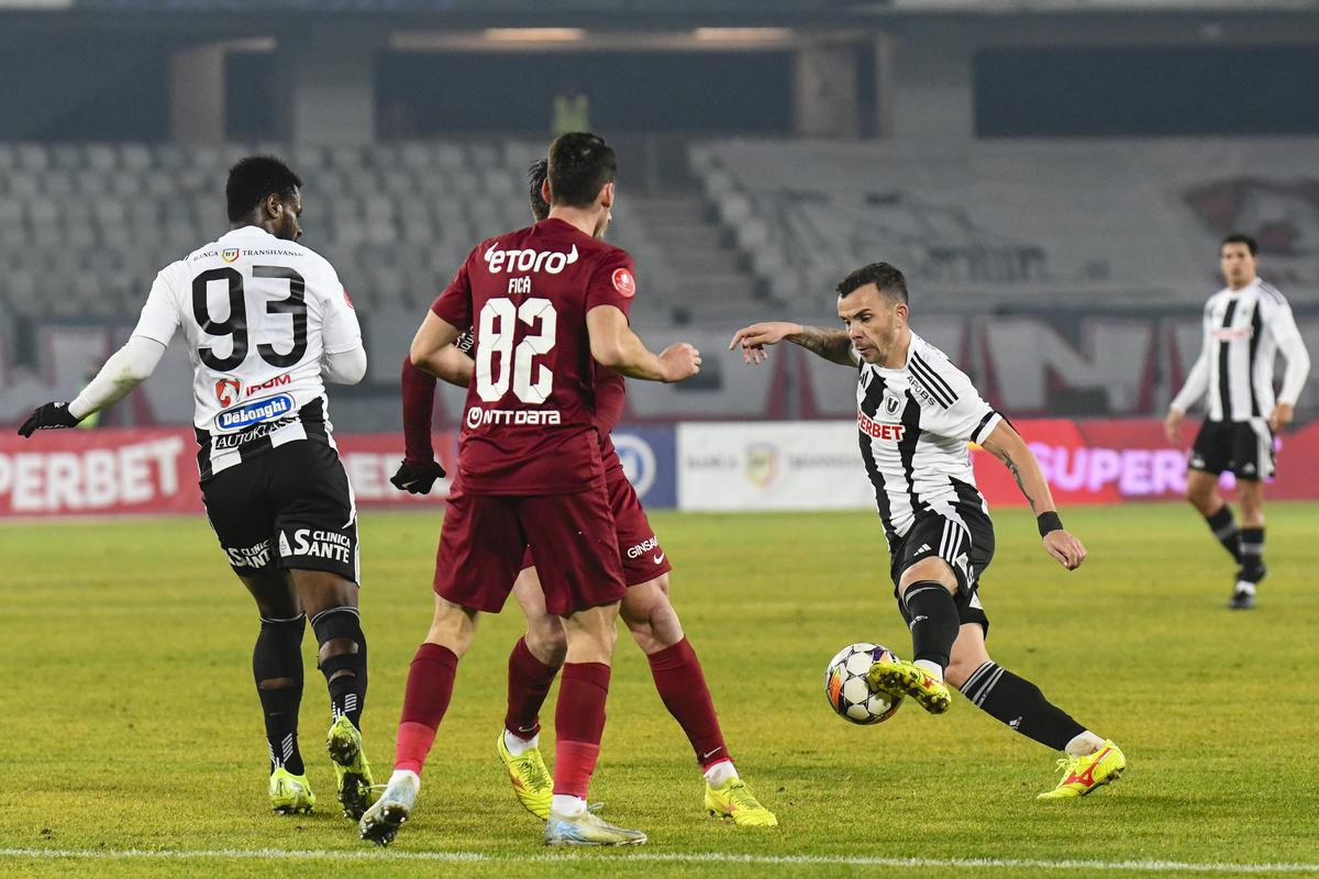Atmosferă incredibilă la U Cluj - CFR Cluj / Foto: Imago