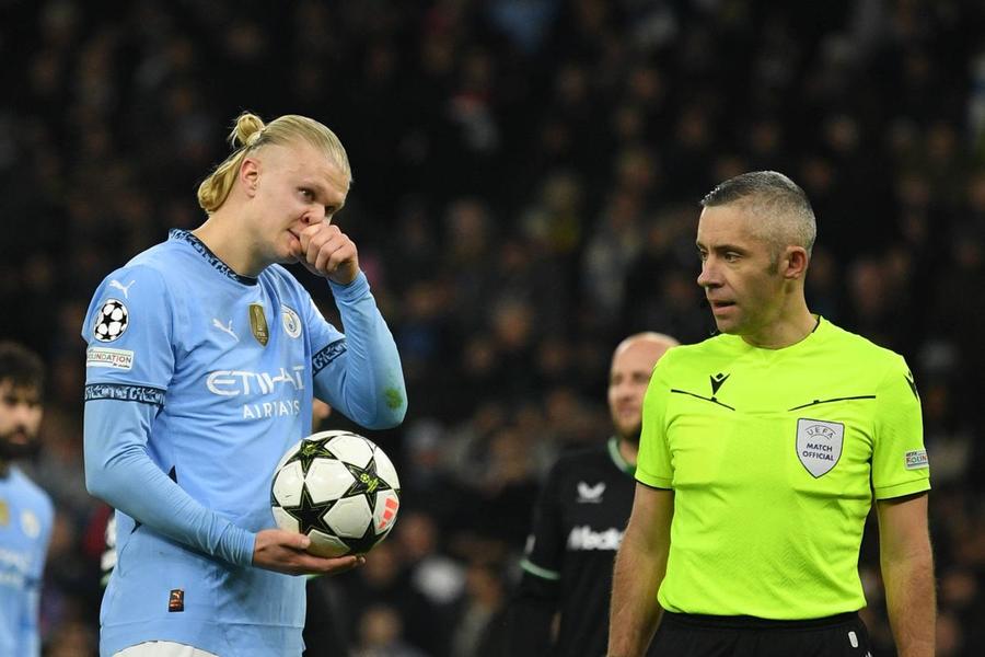 Radu Petrescu și Erling Haaland / Foto: Imago Images Iată de ce se teme Marius Șumudică de Radu Petrescu!