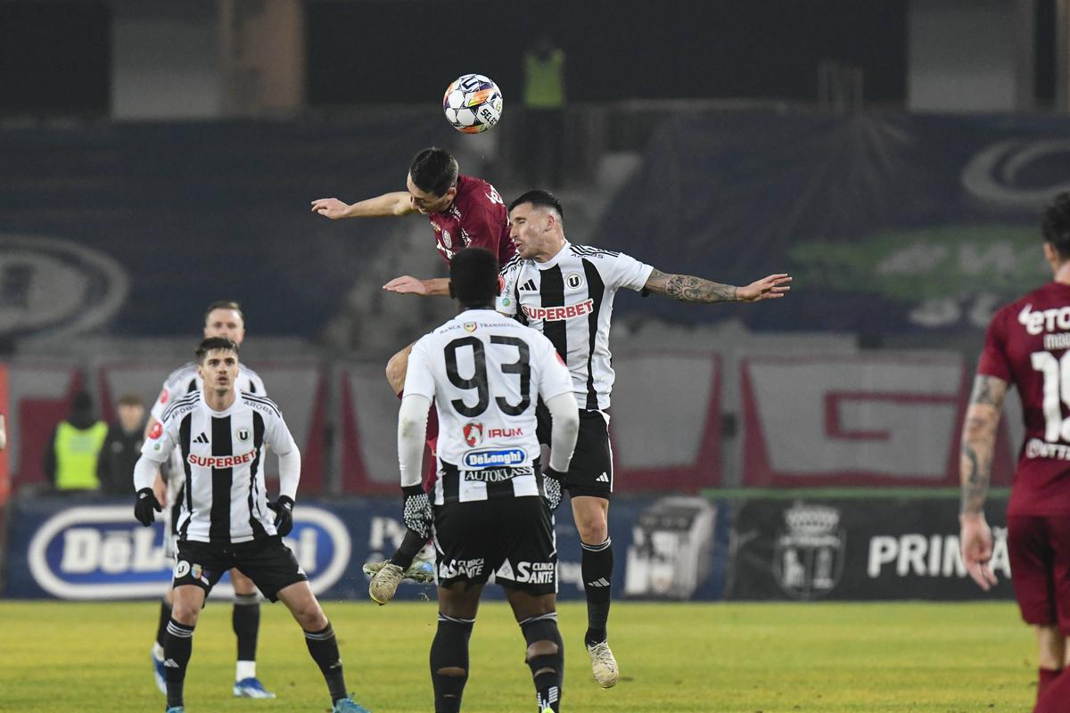 U Cluj - CFR Cluj 3-2! Studenție-poezie! „U” revine și câștigă un derby SPLENDID, Sabău e din nou lider în Superligă!