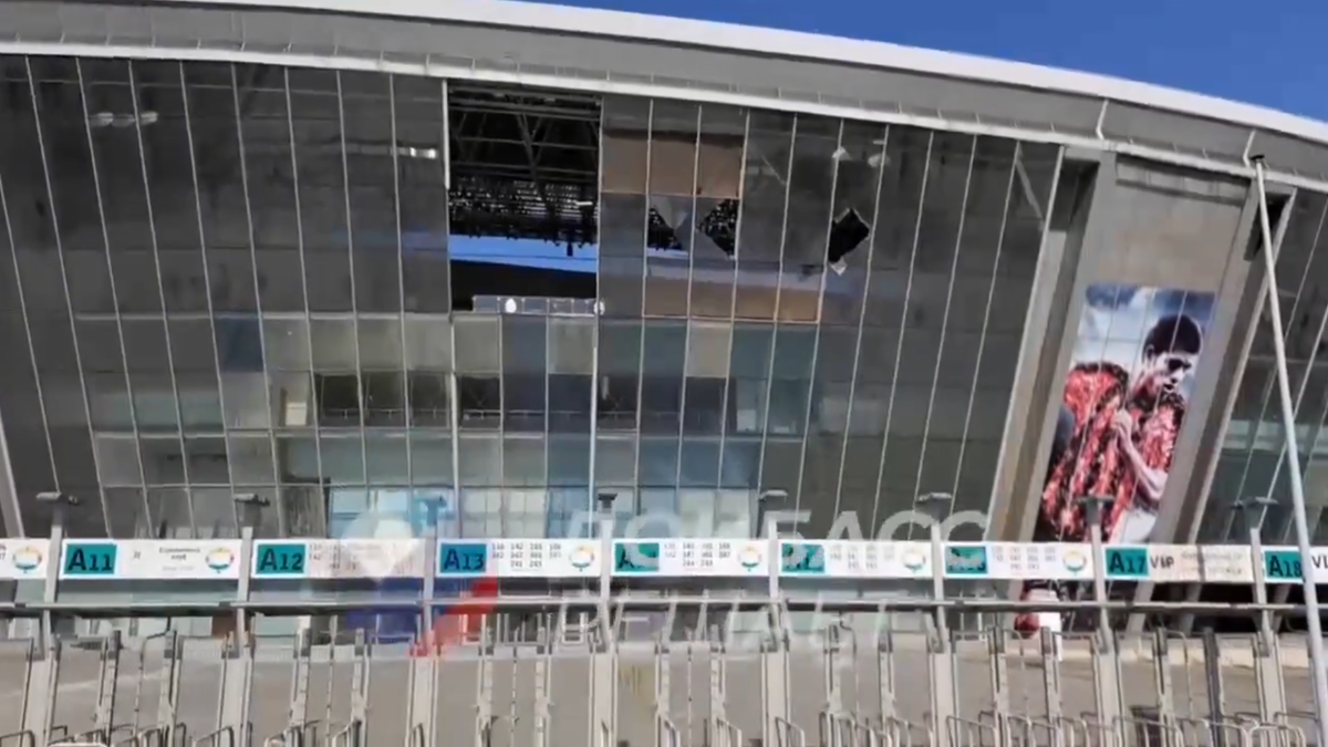 Stadioanele din Ucraina se degradează pe zi ce trece » Incredibil cum au ajuns să arate din cauza războiului declanșat de Rusia: 77 dintre ele au fost atinse de bombe și rachete!