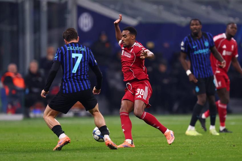 Piotr Zielinski în Inter - Liverpool / Foto: Imago Images