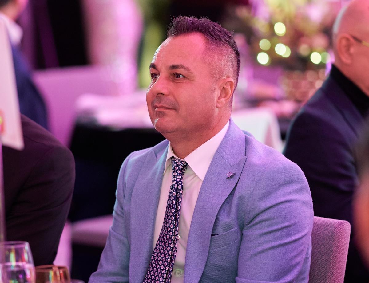 De la Șumudică la Karamoko » Antrenorii și fotbaliștii s-au întrecut aseară în ținute inedite