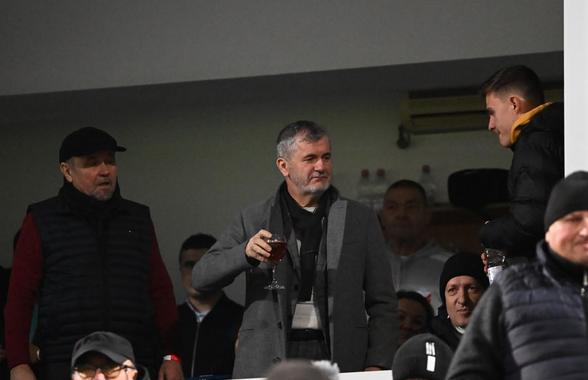Valeriu Iftime râde de situația de la FCSB: „Charalambous nu mai vine! A evadat de la mănăstire”
