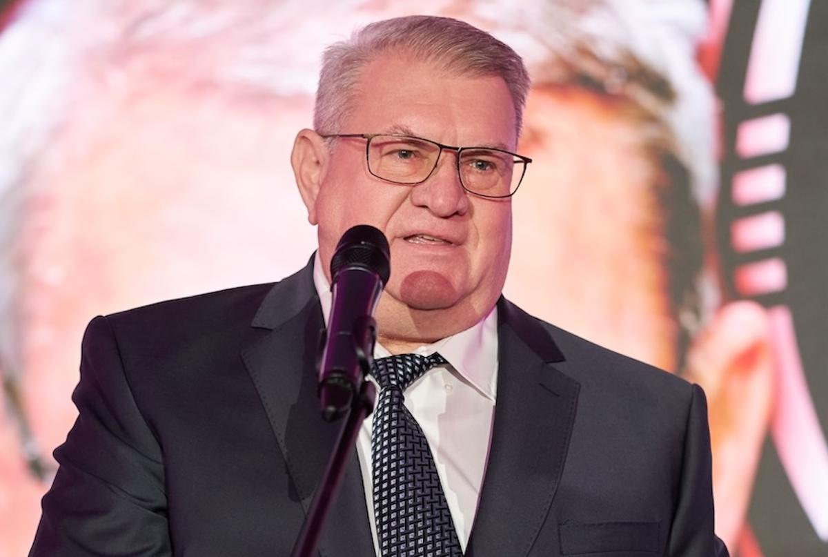 De la Șumudică la Karamoko » Antrenorii și fotbaliștii s-au întrecut aseară în ținute inedite