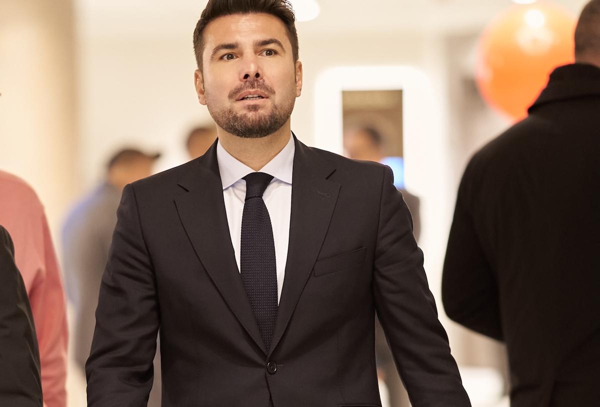 De la Șumudică la Karamoko » Antrenorii și fotbaliștii s-au întrecut aseară în ținute inedite