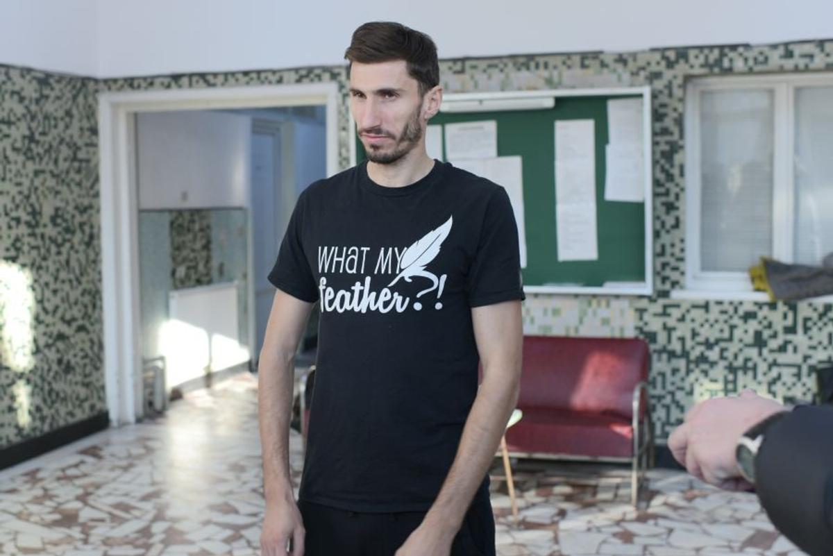 DINAMO // VIDEO+FOTO Jucătorii lui Dinamo au făcut azi vizita medicală » Tricoul lui Ioan Filip a atras toate privirile: „Ce pana mea?” :D + supărați pe Nistor: „Ne zicea că vrea să rămână”