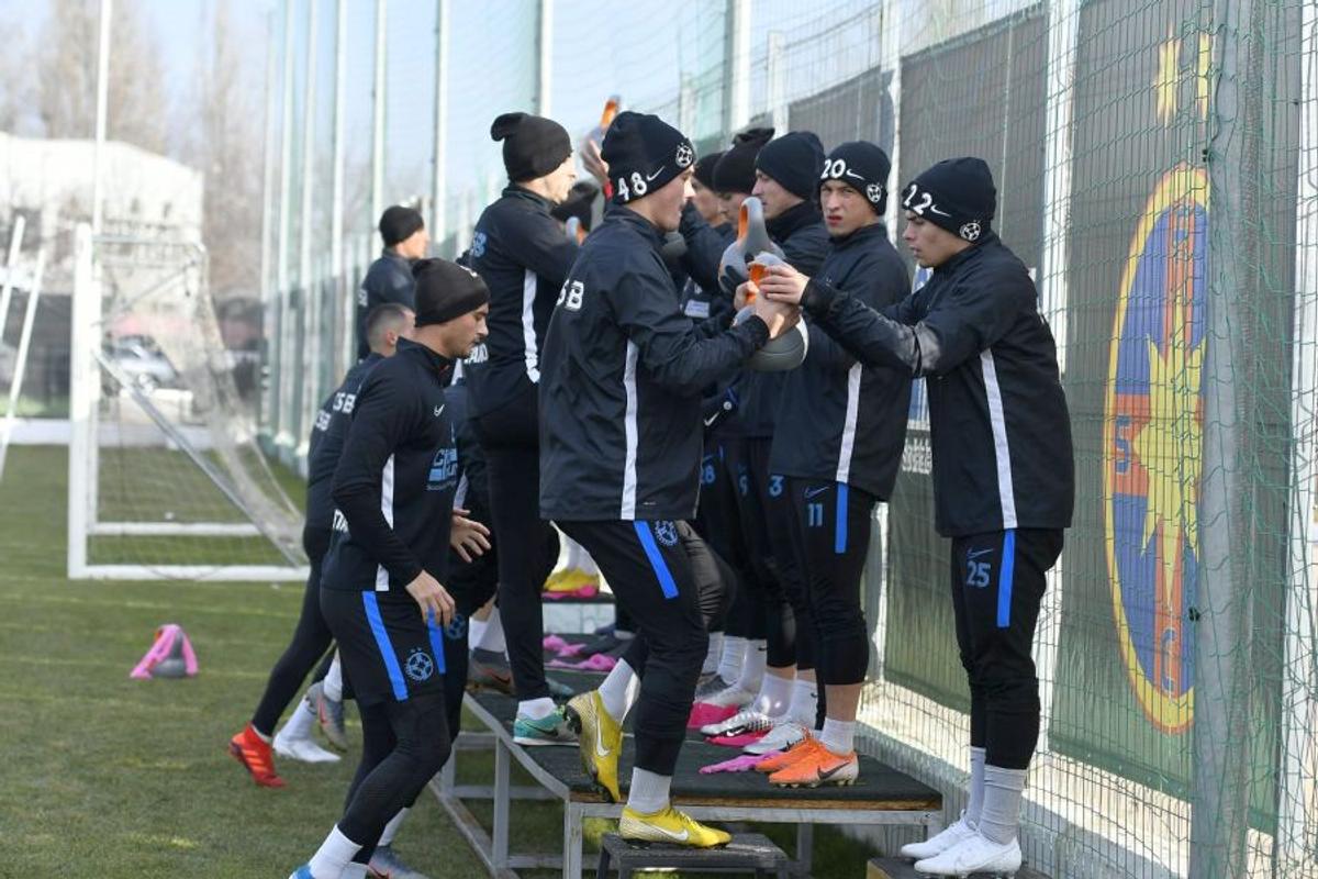 Antrenament FCSB-10 ianuarie