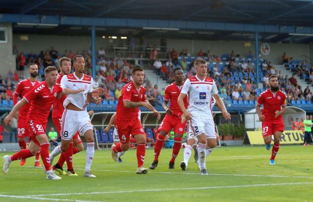 DINAMO // EXCLUSIV Atenție maximă la inimă! Dinamoviștii vor să evite un nou „caz Perovic” cu Lukas Skovajsa