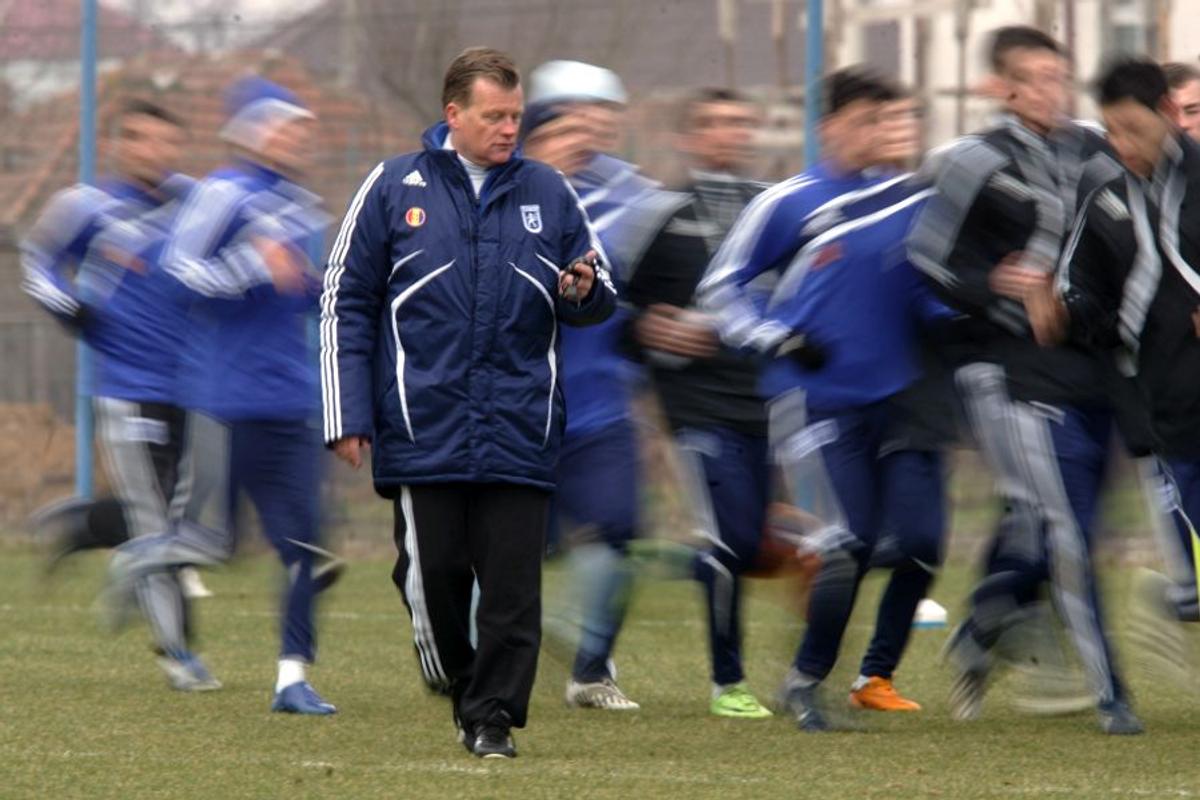 Vă mai aduceți aminte de Mark Wotte? Ce mai face antrenorul olandez cu care Adrian Mititelu spera să dea lovitura la Universitatea Craiova