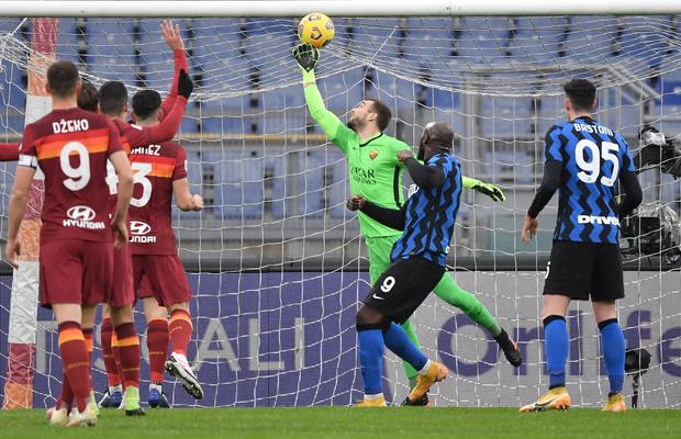 AS ROMA - INTER MILANO 2-2 » Egal pentru AC Milan! Meci incendiar pe Stadio Olimpico
