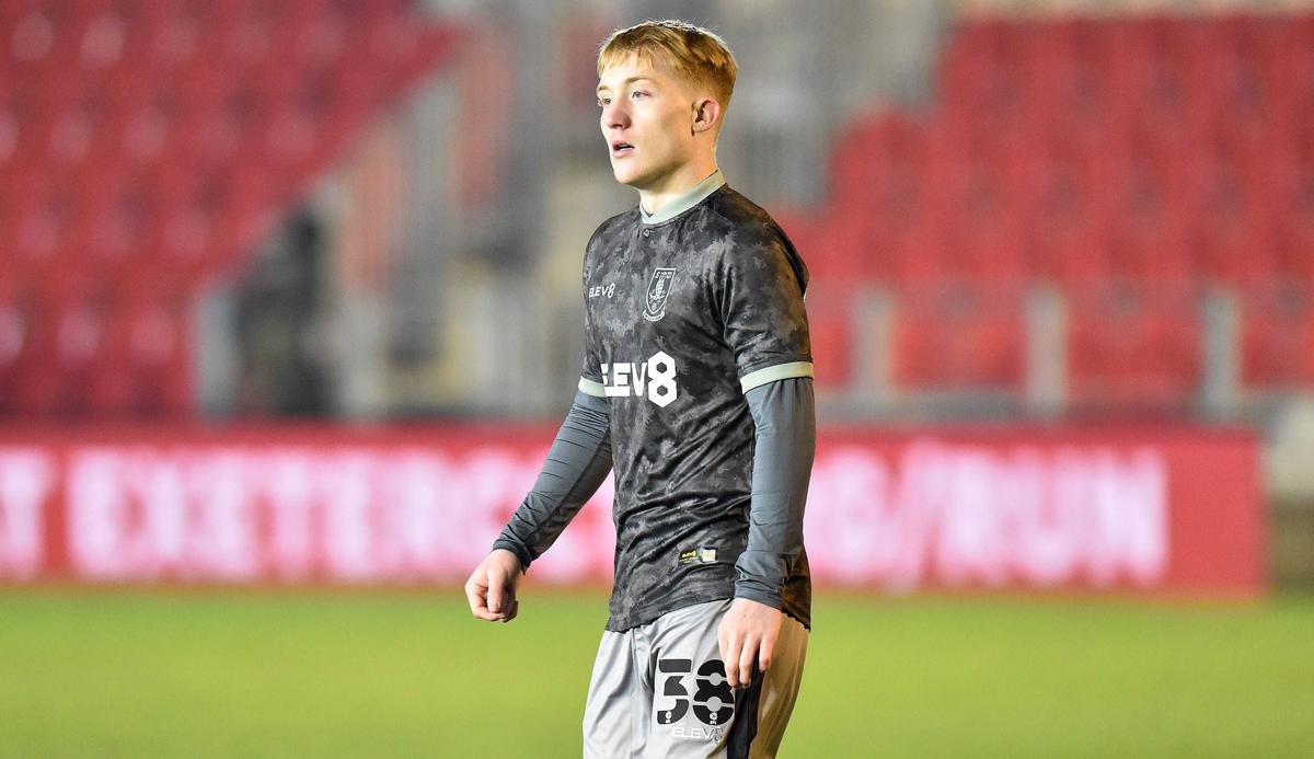 La 5 ani i s-a spus că nu va mai putea merge vreodată, la 18 ani a debutat la o cvadruplă campioană a Angliei » Povestea impresionantă de viață a fotbalistului englez