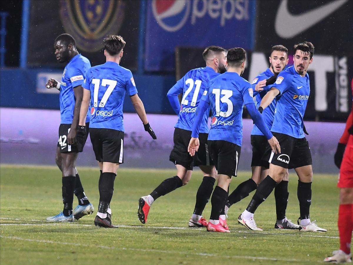 VIITORUL - HERMANNSTADT 2-1. Ruben Albes, scandalizat de confuzia provocată de arbitrul Petrescu: „Nu e normal”