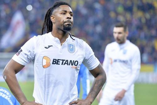 Chindia Târgoviște vrea să îl transfere pe atacantul portughez Carlos Fortes (27 de ani).