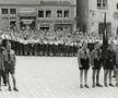Tinerii hitleriști în uniformele lor // Foto: Imago